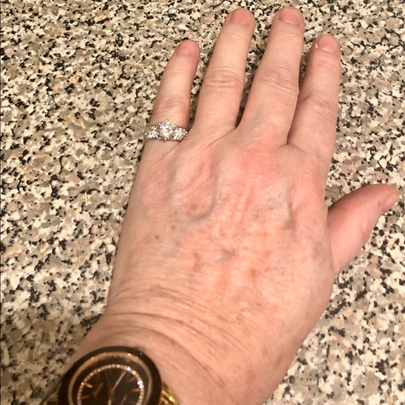 🍃💐3ct 5A Hearts & Arrows Cz on pave 925 sz7💐🍃 - Picture 14 of 16